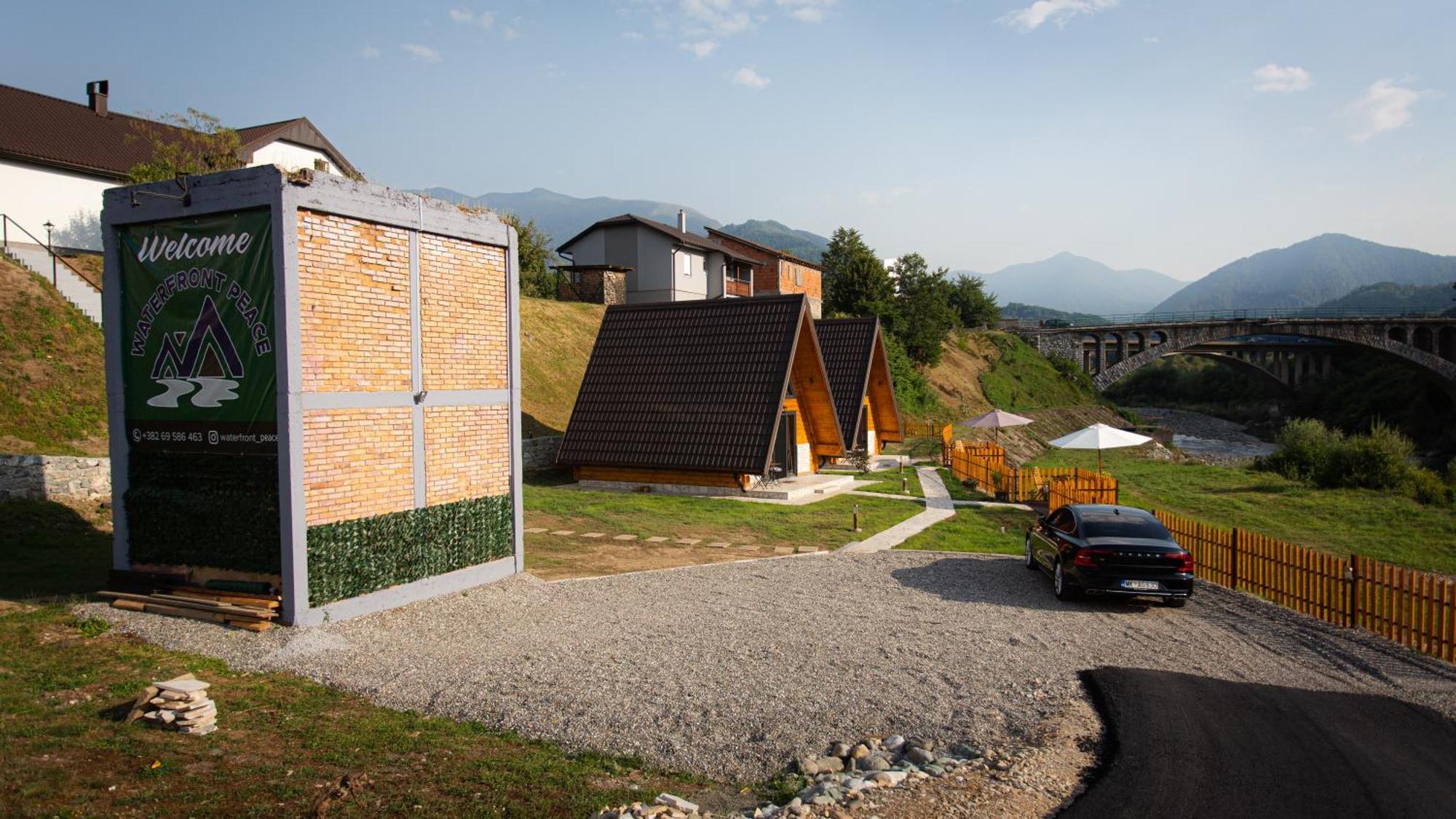 Waterfront Peace Villa Mojkovac Buitenkant foto