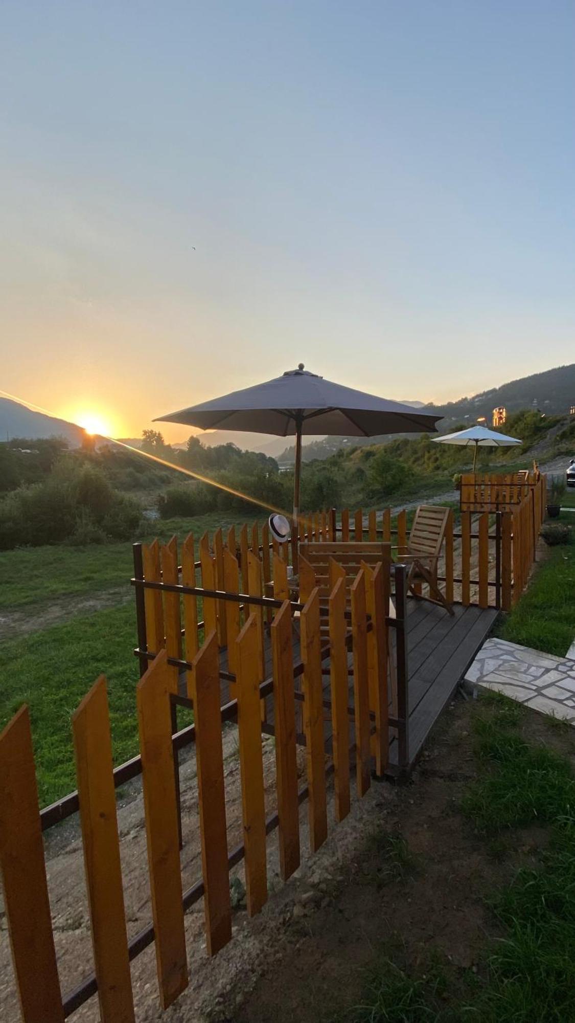 Waterfront Peace Villa Mojkovac Buitenkant foto