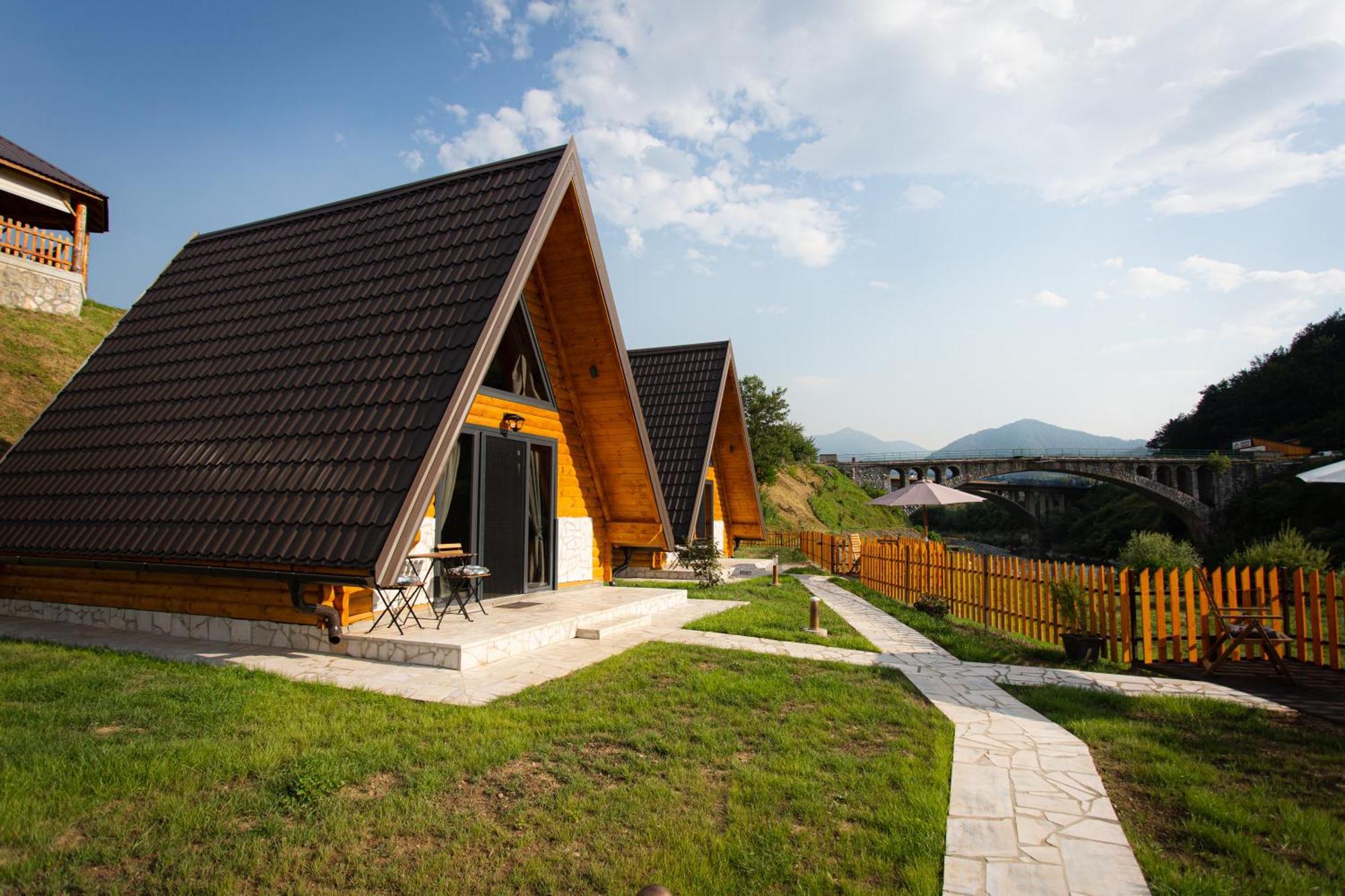 Waterfront Peace Villa Mojkovac Buitenkant foto
