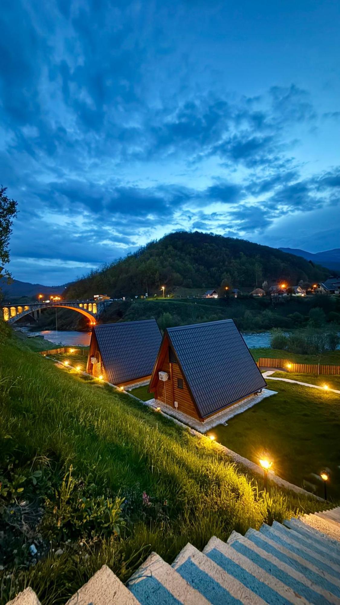 Waterfront Peace Villa Mojkovac Buitenkant foto